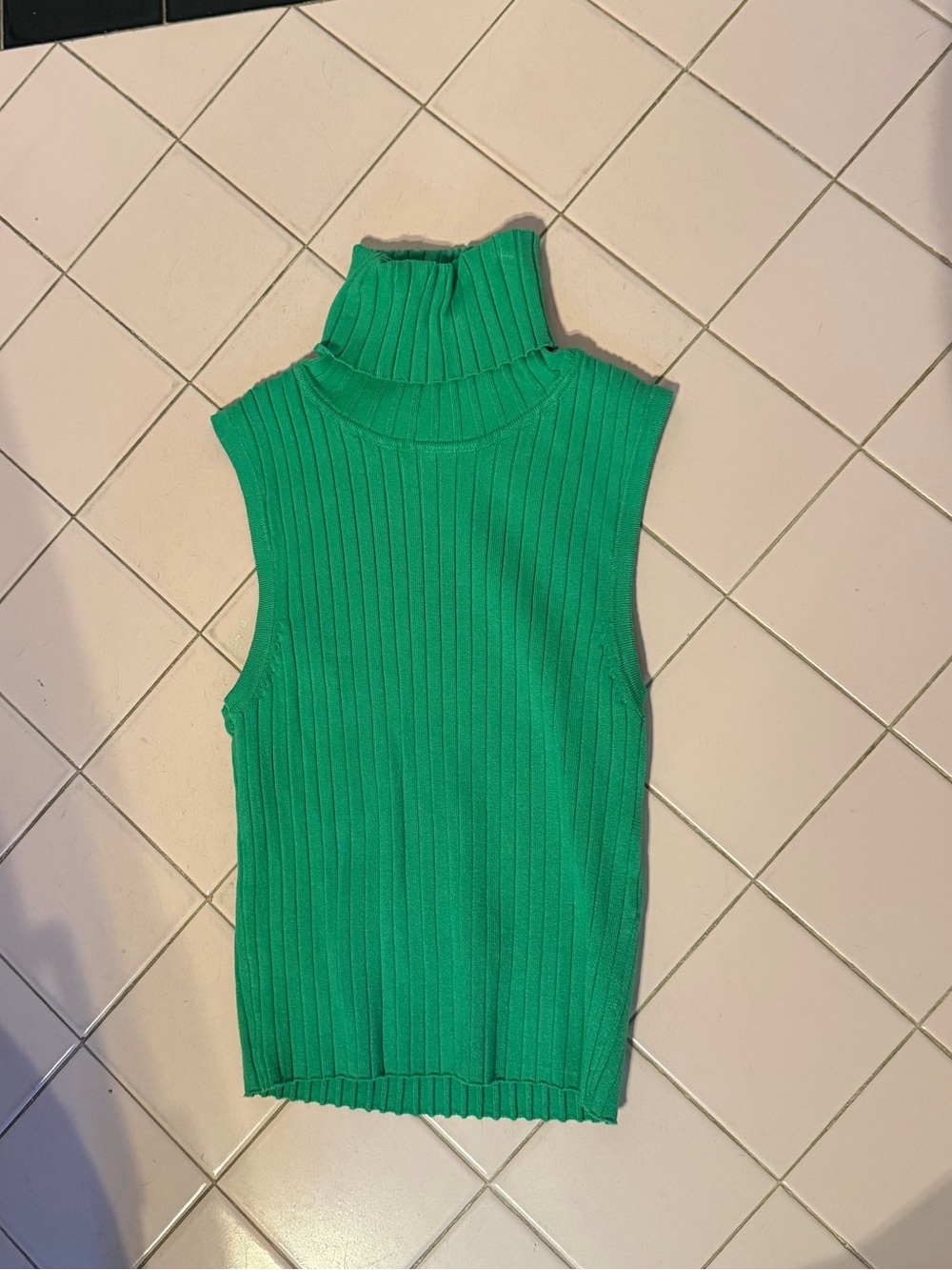 Zara Bright Green Ribbed Sleeveless Mock Neck Top